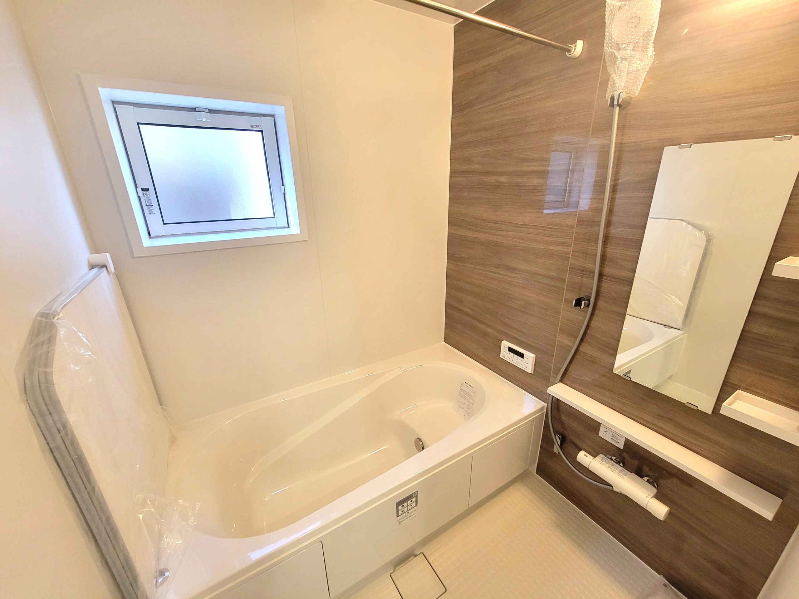 ☆疲れを癒す空間☆ お子様と一緒にお風呂に入る楽しみ、思い出の一ページが刻まれる大切な瞬間。