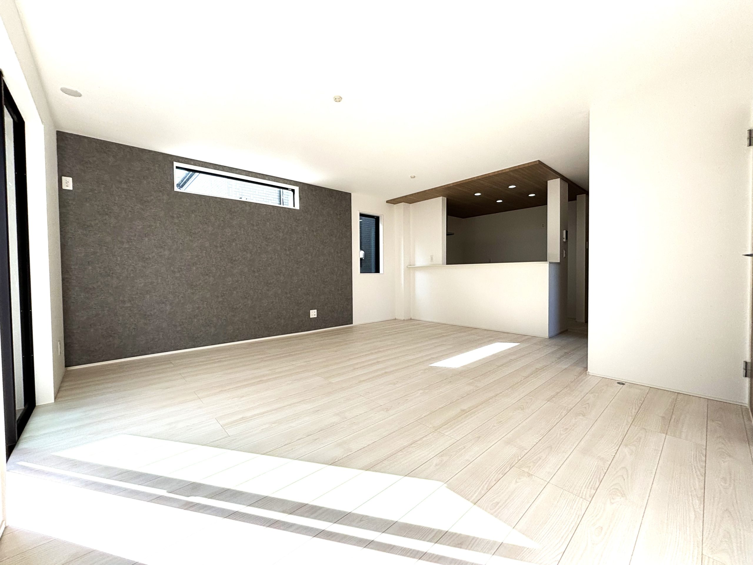 ☆大空間リビングは家族のオアシスへ　☆☆ 毎日家族が笑顔で生活する空間であるリビング。